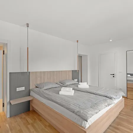 Domenica Medelina 5. Center, Pool, Jacuzzi, Sauna *