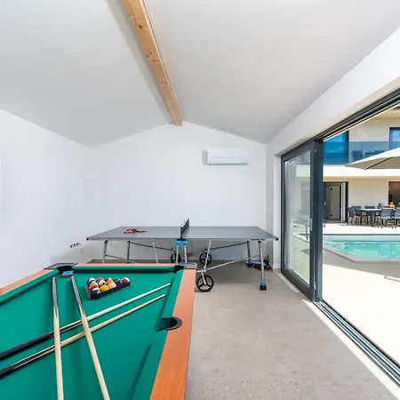 Domenica Medelina 5. Center, Pool, Jacuzzi, Sauna *